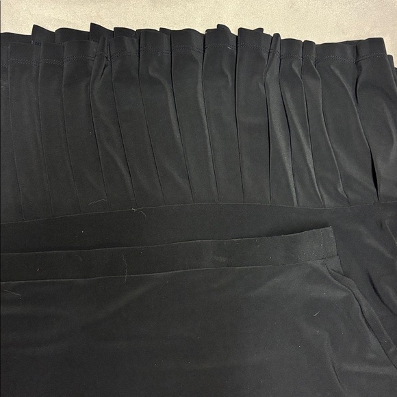 Elementz Pleated Bottom Skirt sz XL - Picture 10 of 12